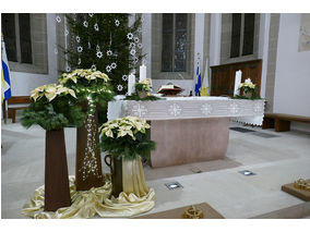 Feierliche Christmette in St. Crescentius (Foto: Karl-Franz Thiede)